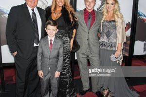 Scott McEwen and family at American Sniper Premiere